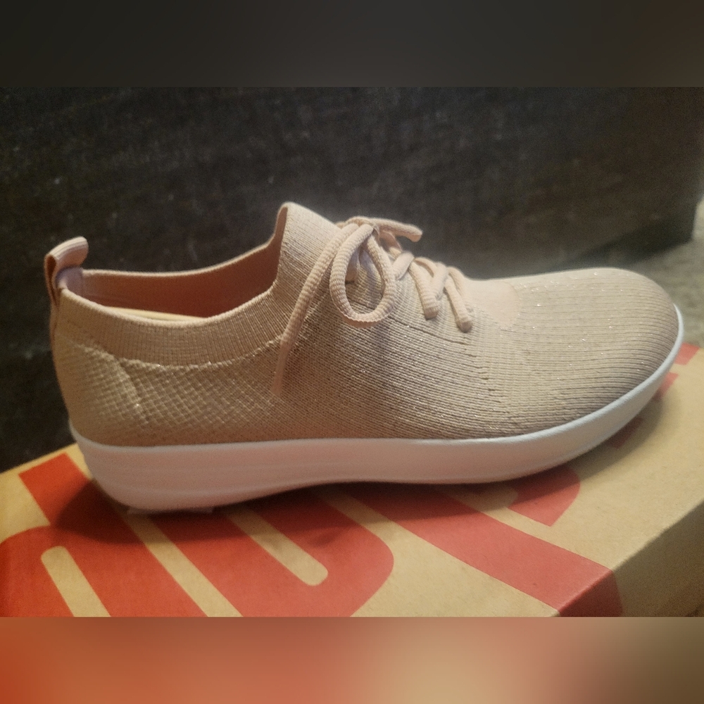 Fitflop Women's Knit Lace-Up Sneakers in Beige/Rose Gold.New in box